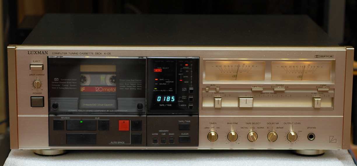 LUXMAN K-04
